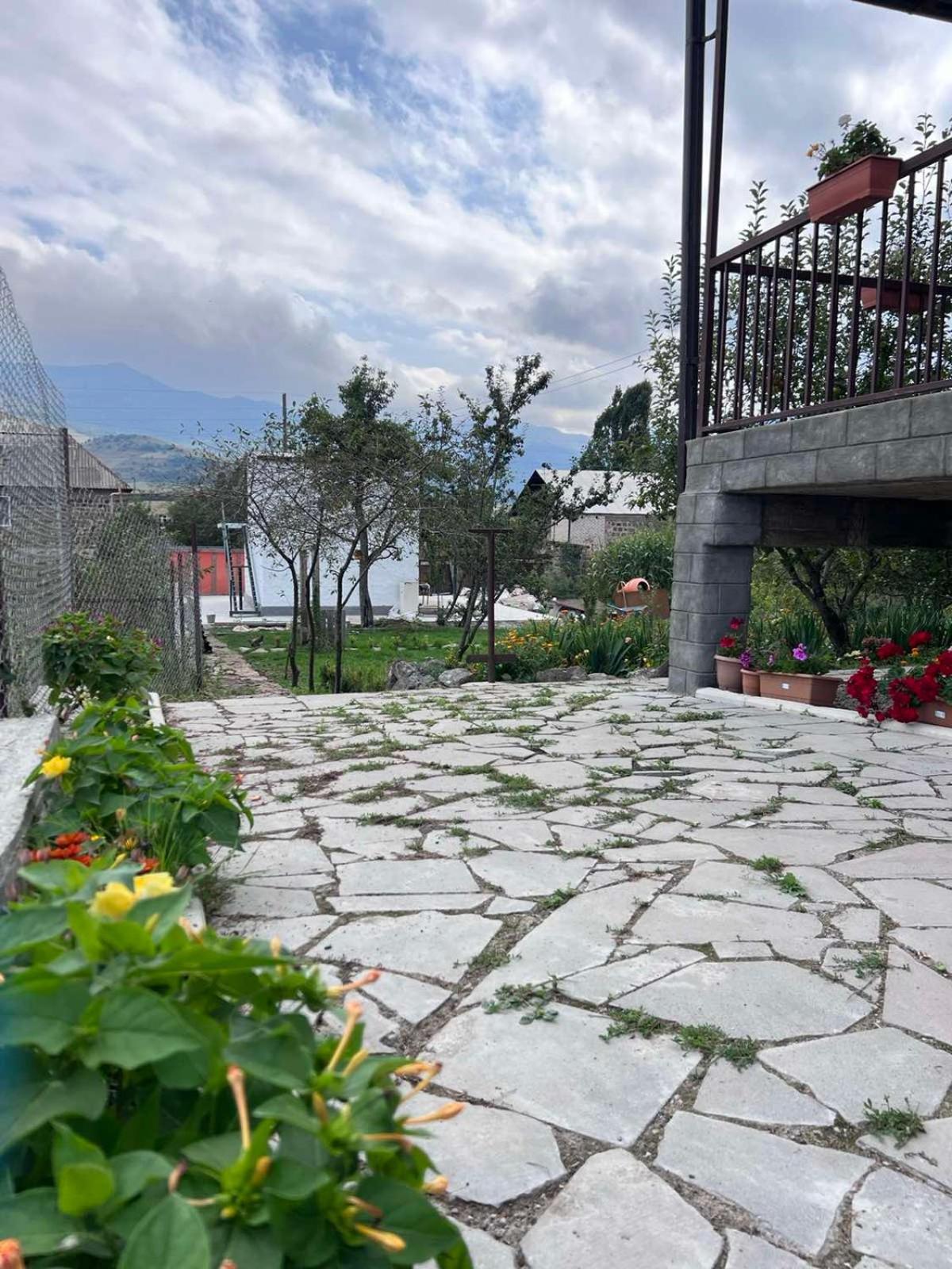 Green Agarak Guest House Near Dendropark, Stepanavan Gyulagarak Екстериор снимка
